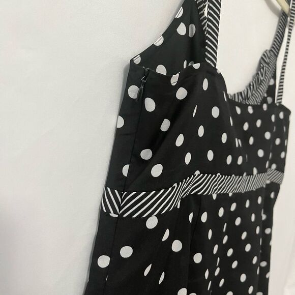 🟢Ann Taylor Loft Sleeveless Polka Dot Black White Camisole Tank Top Size 10 - Picture 4 of 8